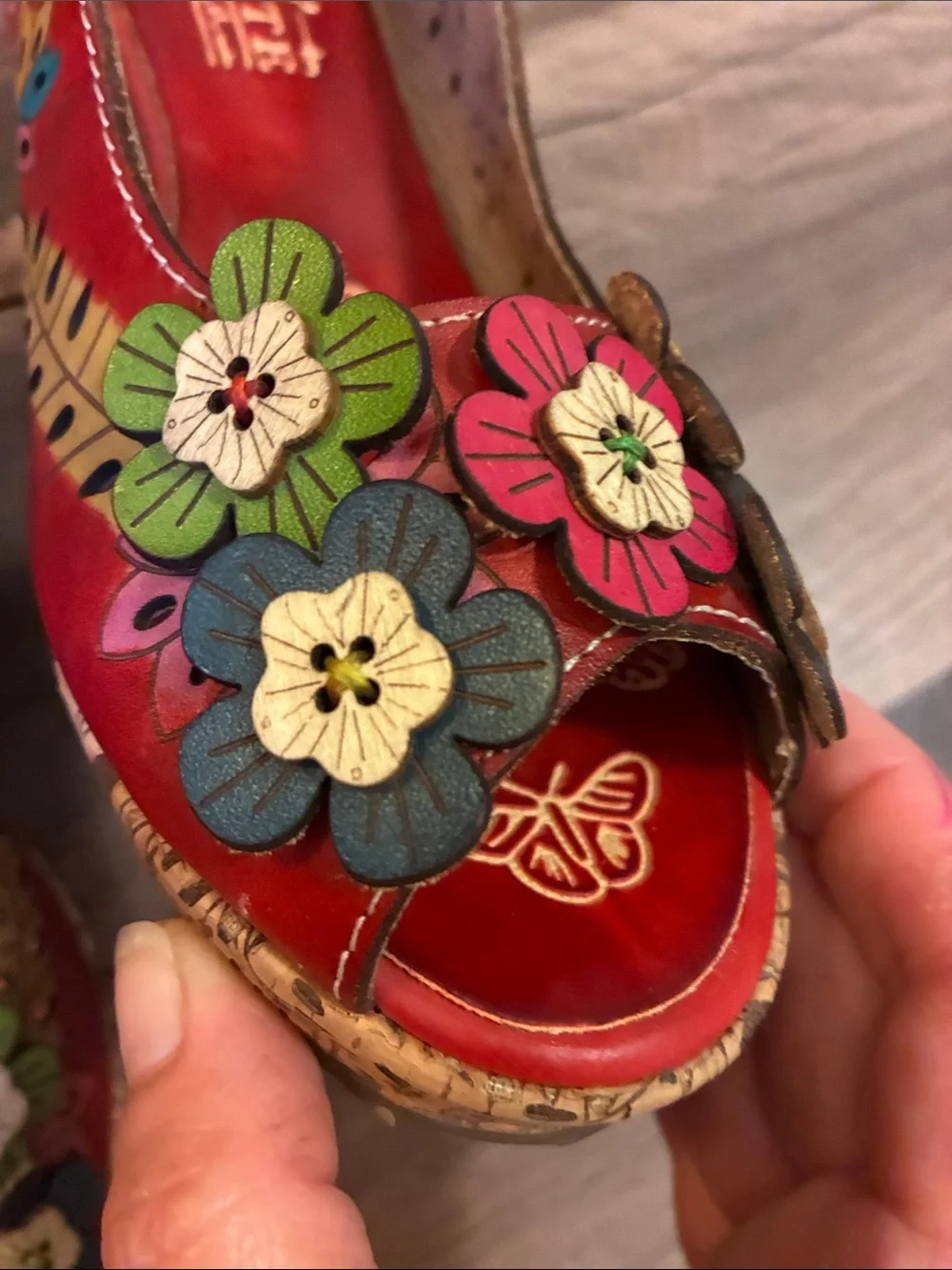L'Artiste Red Leather Slingback Wedge Sandals With Floral  Details- Size 7.5
